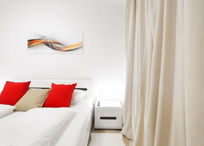 Bellevue Apartment